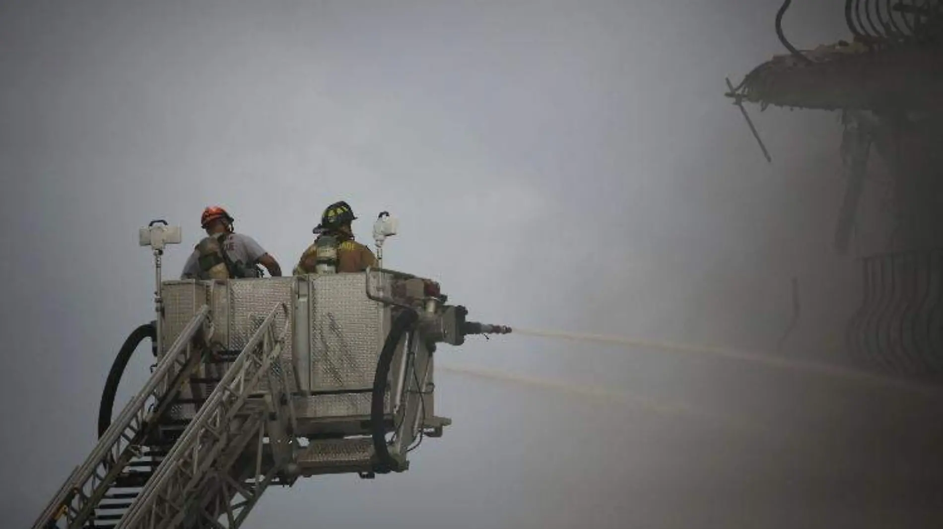 edificio miami incendio (1)